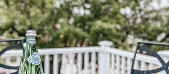 River Inspired 1-BR Condo in the Cottages on James