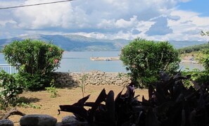 Beach - Apartment and Room Silvana (Lumbarda)