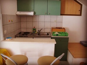 Private kitchen - Apartment and Room Silvana (Lumbarda)