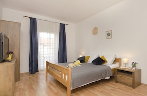 Apartment (A1) | Free WiFi - Apartments Ivana (Murter-Kornati)