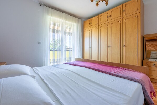 3 bedrooms, free WiFi - Apartments Mirena (Crikvenica)