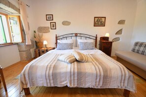 2 chambres, fer et planche à repasser, Wi-Fi gratuit