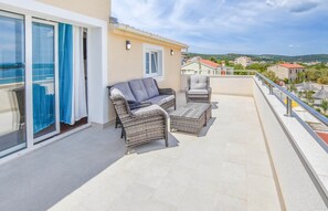 Apartment (A1) | Balcony
