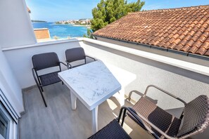 Apartment (A4) | Water view