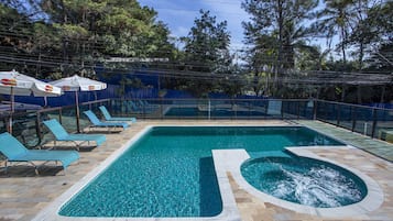 Alberca al aire libre