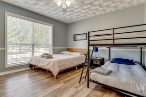 5 bedrooms, iron/ironing board, travel crib, WiFi