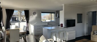 Glorious on Godley - TWIZEL