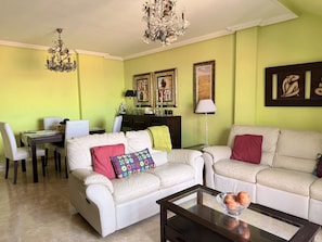 TV - Apartamento en primera línea - Pinedo II 6816 (Noja)