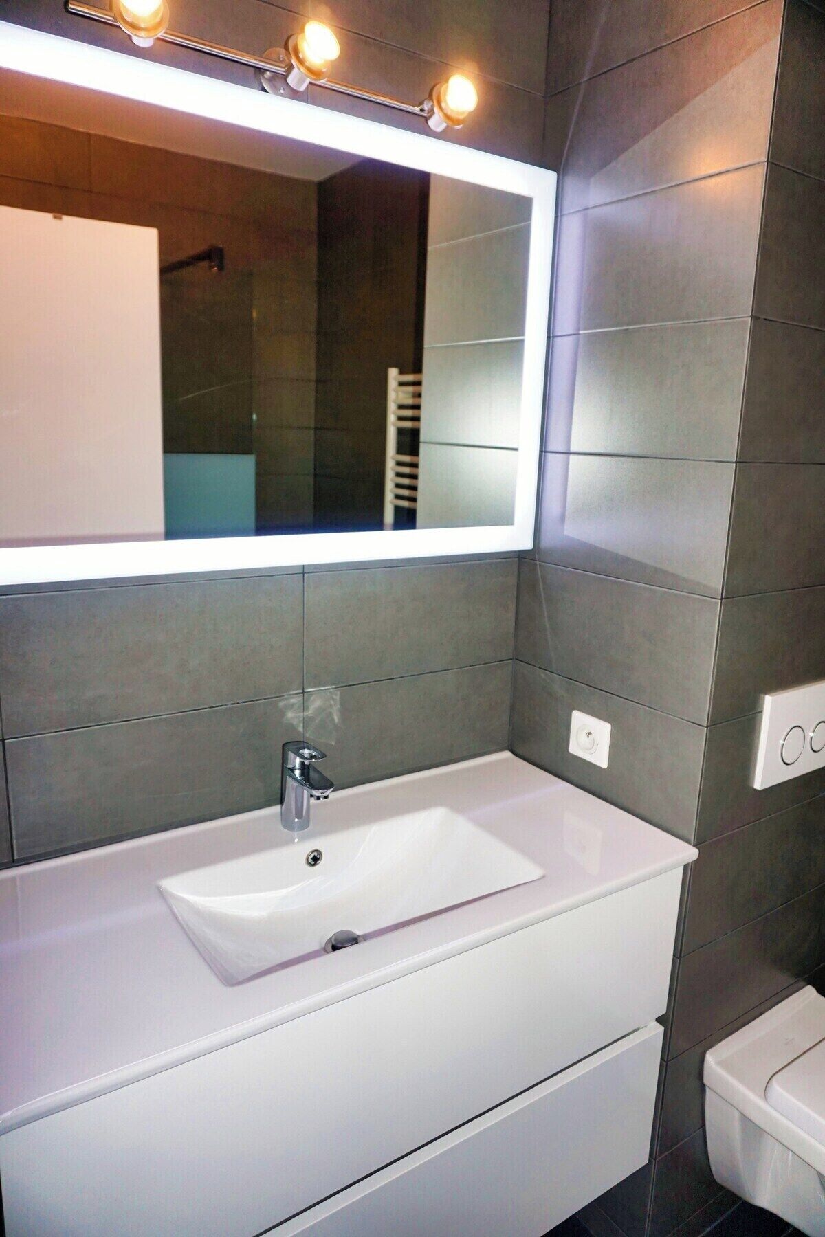 Een bad, een haardroger