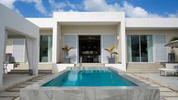 House, 3 Bedrooms | Pool