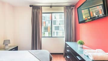 2 habitaciones, tabla de planchar con plancha y wifi gratis