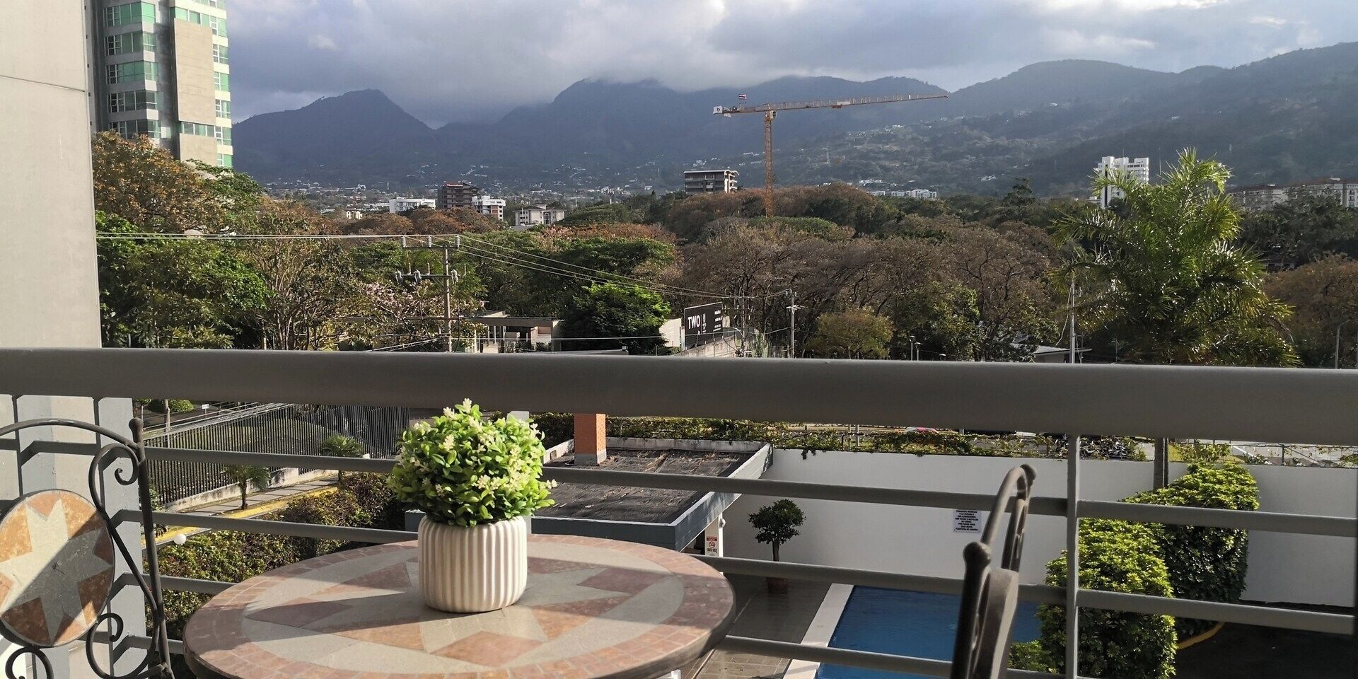 屋外ダイニングエリア