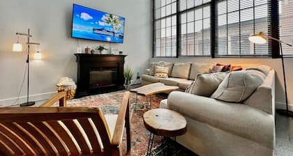 5106 Peters Cartridge Factory · New renovated Loft in Old factory by Kings Island