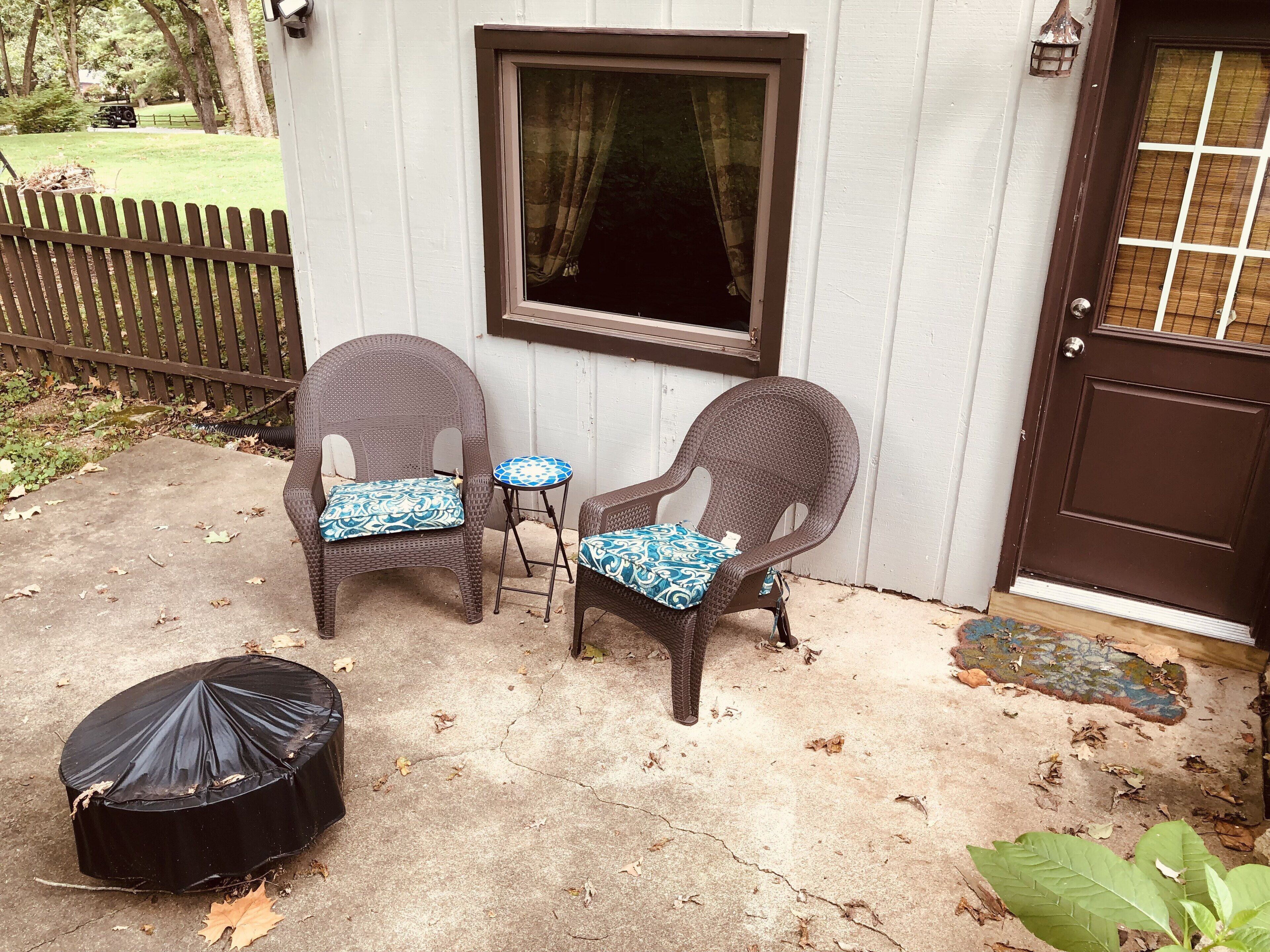 The Cozy Guest House! Tranquil, Serene home Near Lake Springfield!
