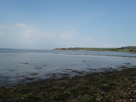 Cabin, Multiple Beds | Beach. 3-bedroom Caravan at Thorness bay