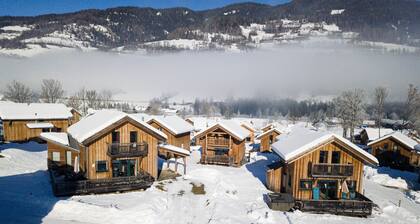 Superior Chalet # 18 with IR Sauna & Whirlpool