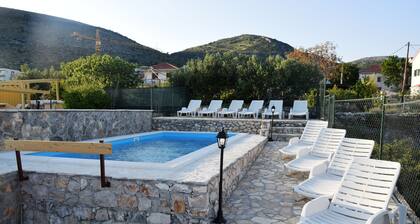 Villa Marta II beautiful house in center of old city with gorgeous pool