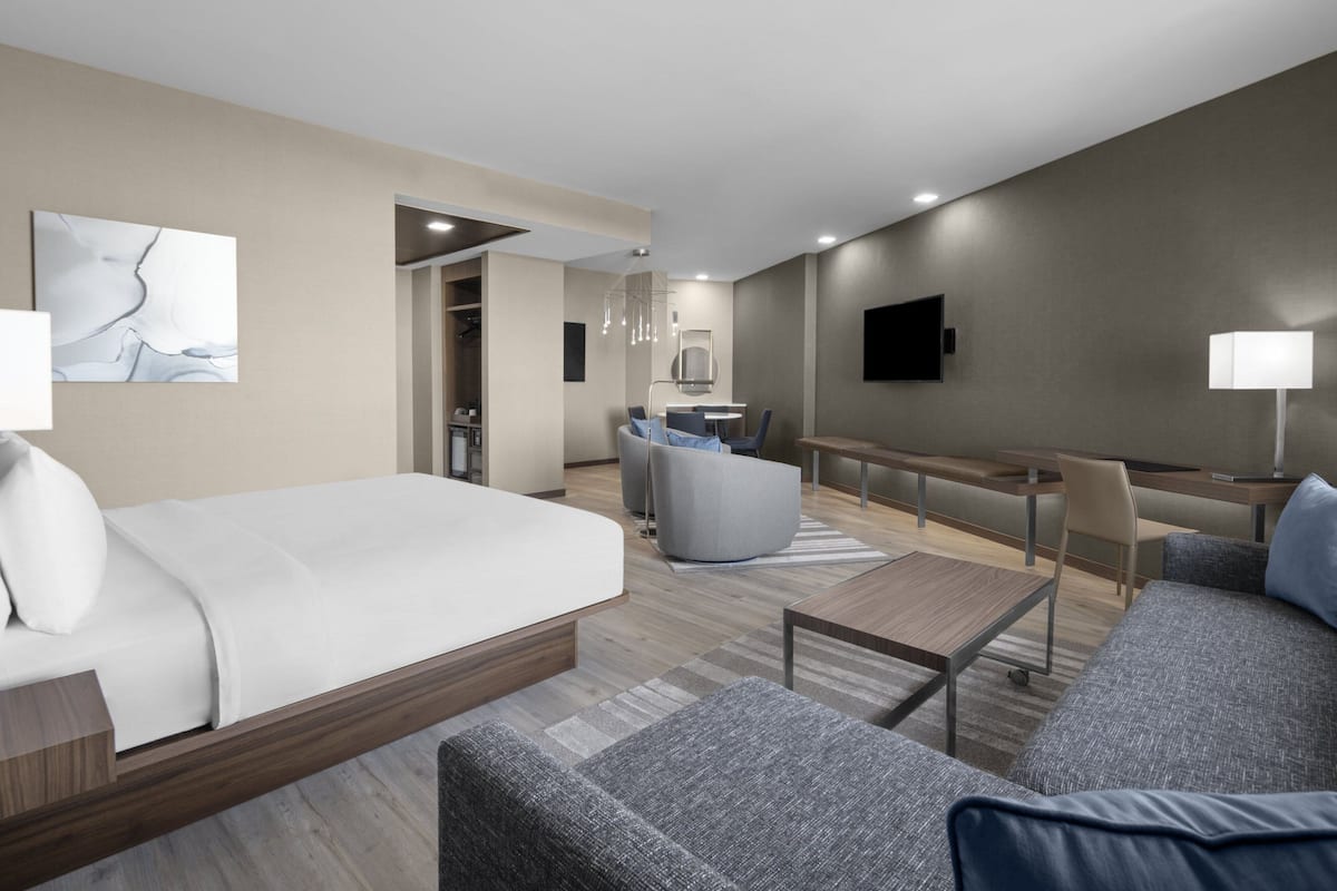 1 Schlafzimmer, Allergikerbettwaren, Zimmersafe, Schreibtisch