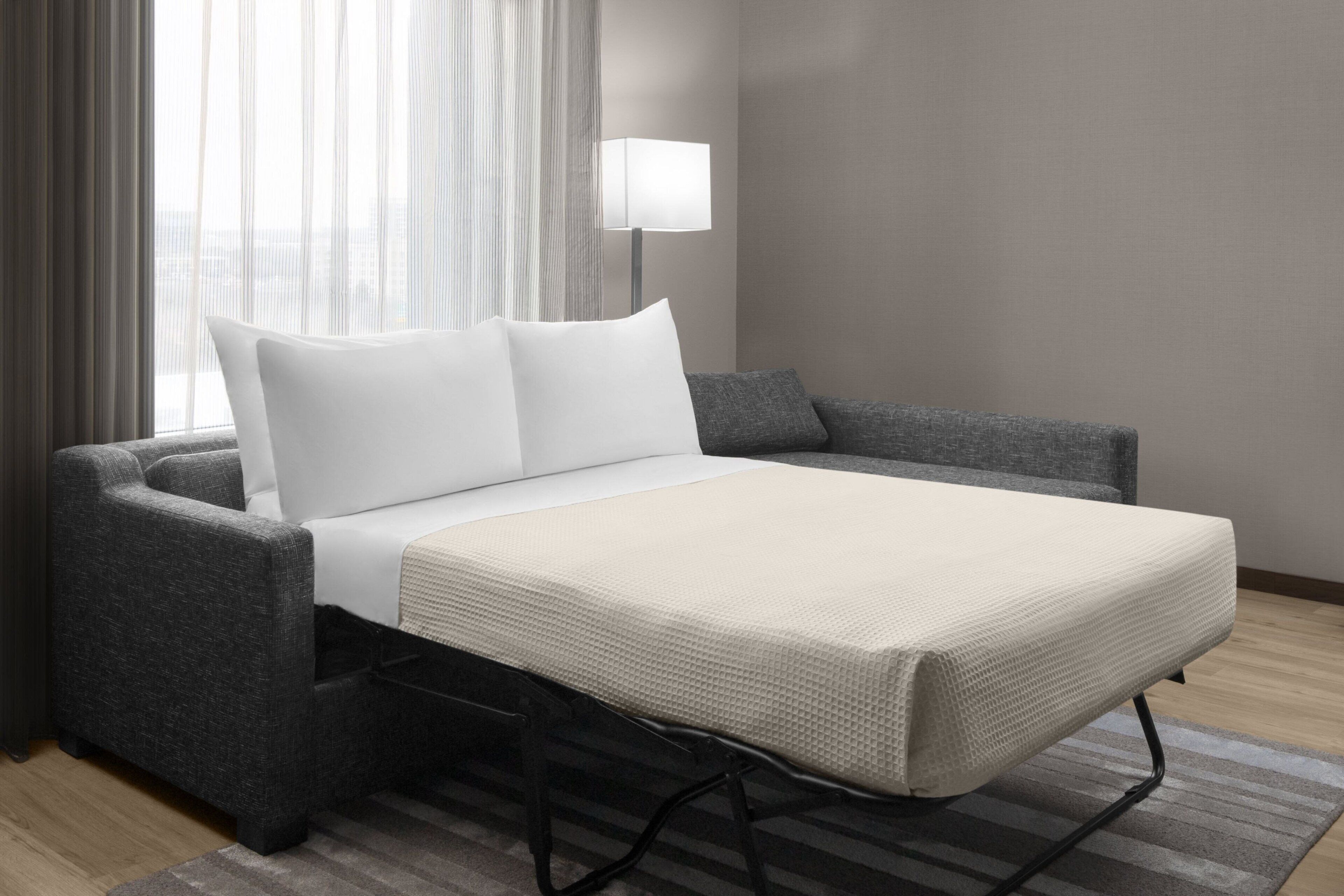 Hypo-allergenic bedding available, in-room safe, desk, laptop workspace