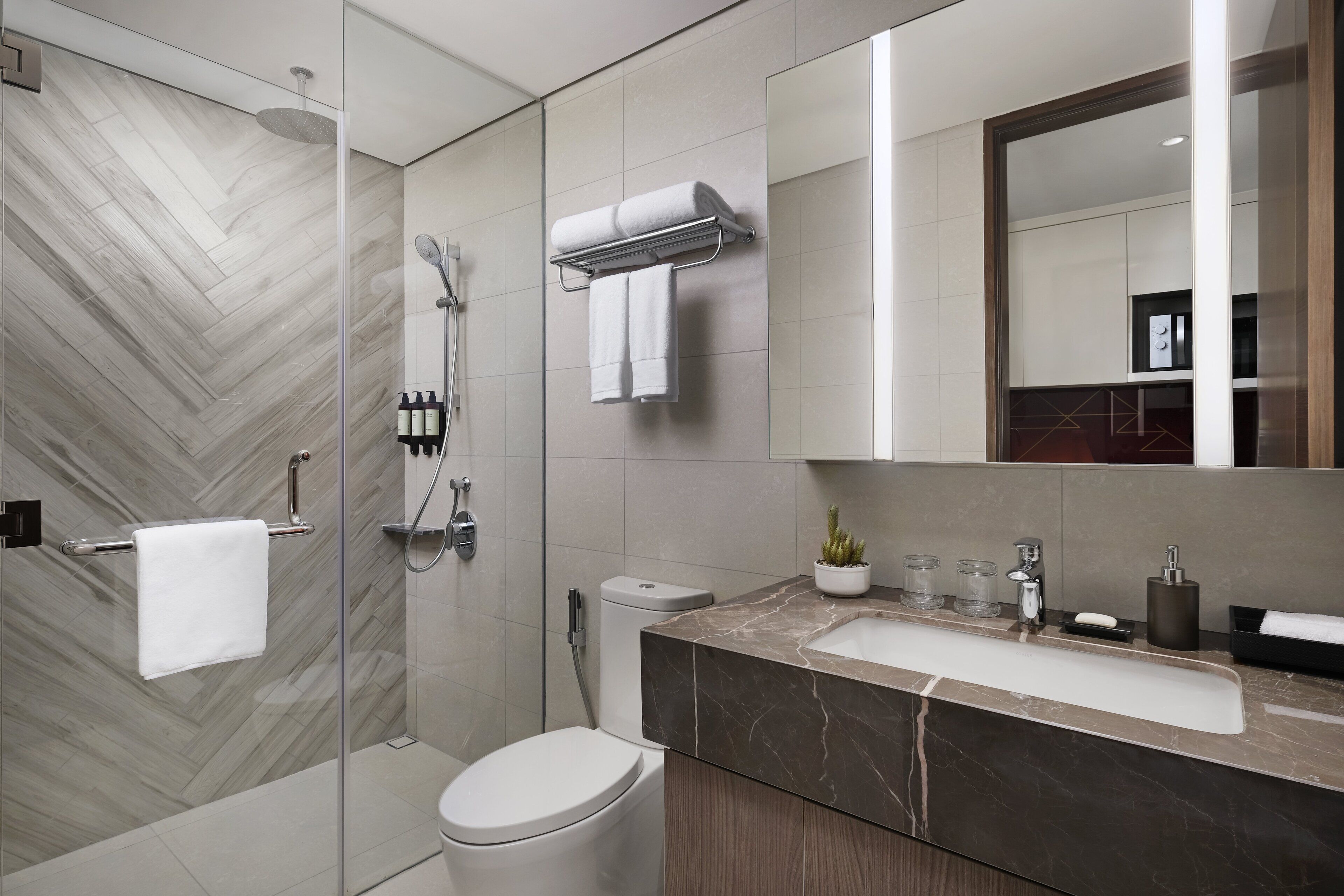 Foto - Somerset Central Salcedo Makati