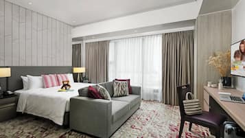 Ropa de cama de alta calidad, caja fuerte, mobiliario individual