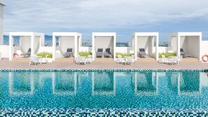 Outdoor pool - Citadines Prai Penang (Bukit Mertajam)