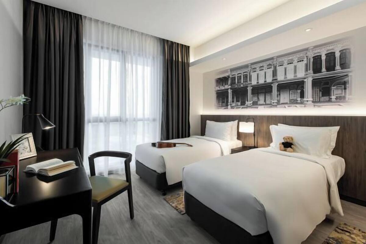 Premium bedding, in-room safe, desk, soundproofing