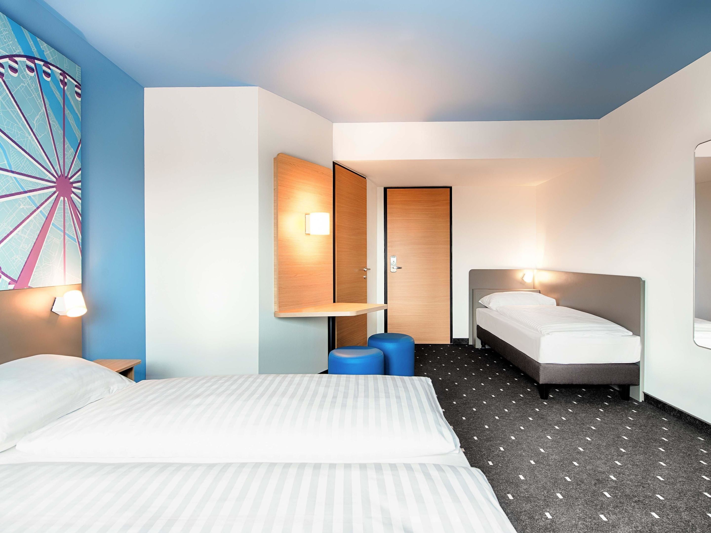 Triple Room | Hypo-allergenic bedding, desk, soundproofing, free WiFi