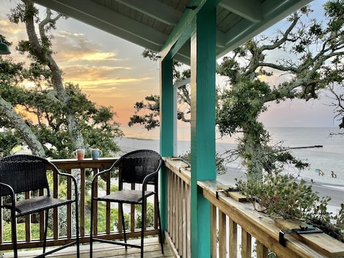 Luxury Beach Front Home!!!