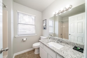 Bathroom - The Hamilton Townhouse (Hot Springs)