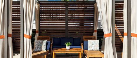 5 piscines extérieures, tentes de plage, parasols de plage