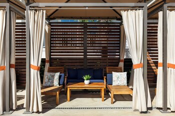 5 outdoor pools, open 7:00 AM to 10:00 PM, cabanas (surcharge) at Wild Dunes Resort – Residences at Sweetgrass