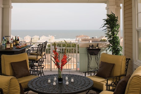 Desk, iron/ironing board, free WiFi, bed sheets. Wild Dunes Resort – Residences at Sweetgrass