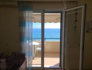 Interior - Seaside Living (Glifada)