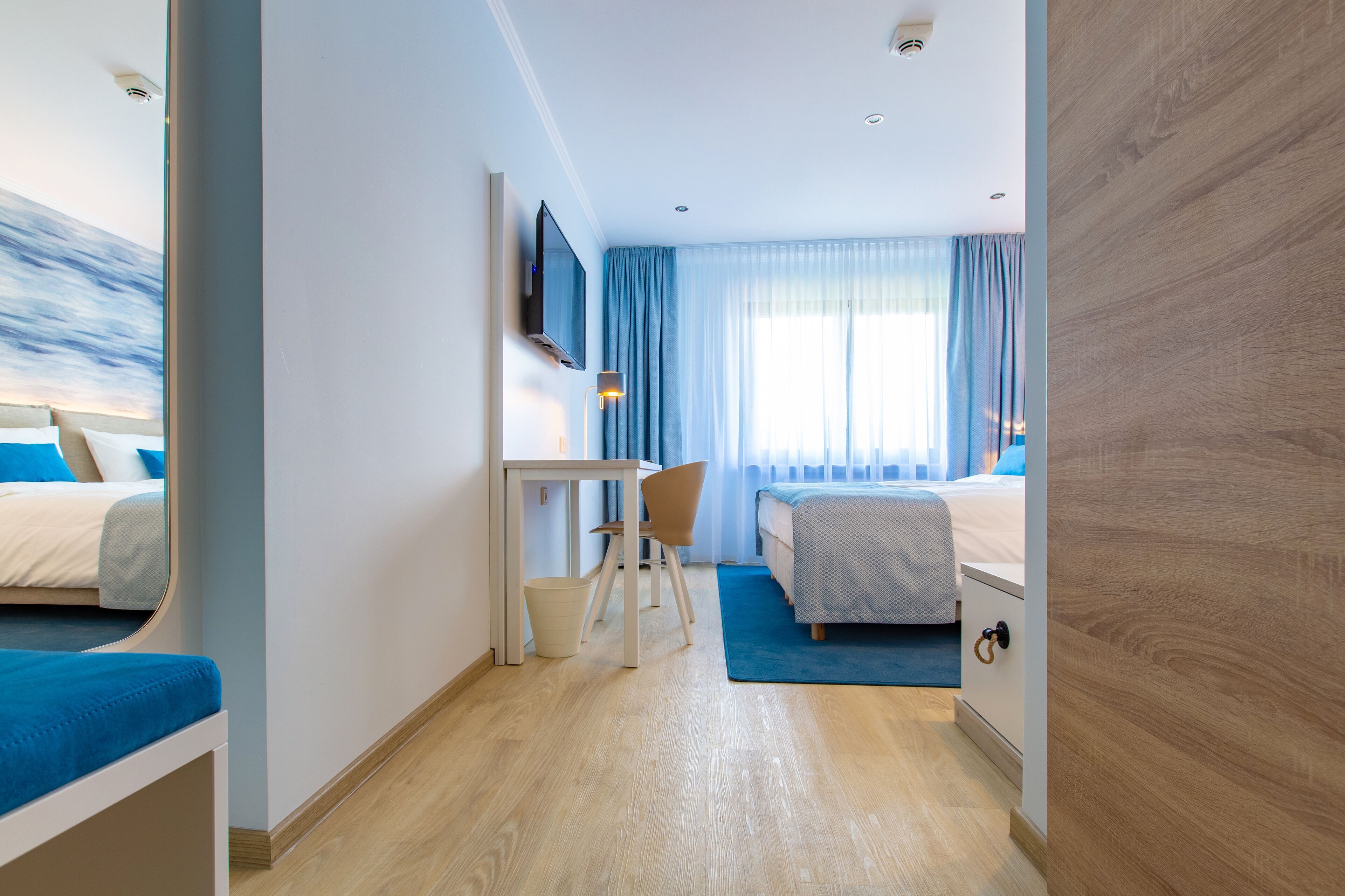 Roba de llit d'alta qualitat, caixa forta a l'habitació i escriptori 