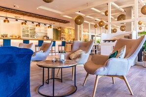 2 bares y bar en la playa