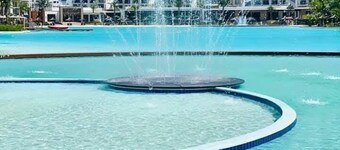 รีสอร์ทบลายด์คริสตัลลากูนพาราไดซ์