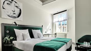 Superior Room, 2 Twin Beds, Non Smoking | In-room safe, desk, laptop workspace, free WiFi