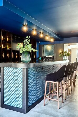 Bar (on property) - Hotel Liberté 33 (Poznan)