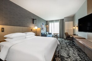 Free WiFi, bed sheets - Crowne Plaza Kearney by IHG (Kearney)