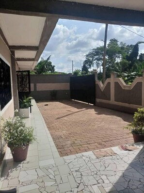 Terrain de l’hébergement 