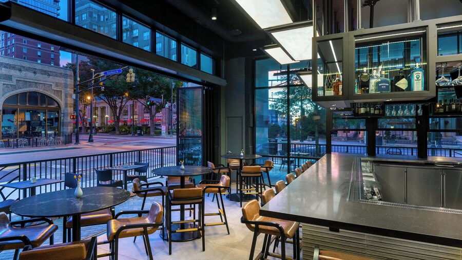 Courtyard by Marriott Atlanta Midtown