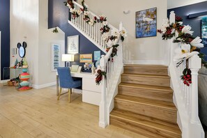 Interior - Luxe Windsor Hills 5BR/5BA w/Poolside Theatre & Game Room! (Kissimmee)