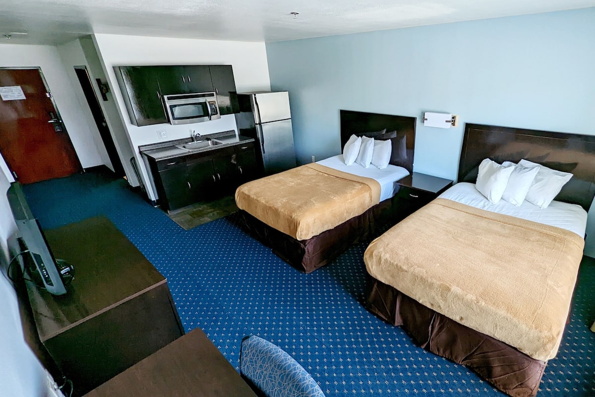 Standard Room, 2 Double Beds, Non Smoking, Kitchenette | Iron/ironing board, bed sheets