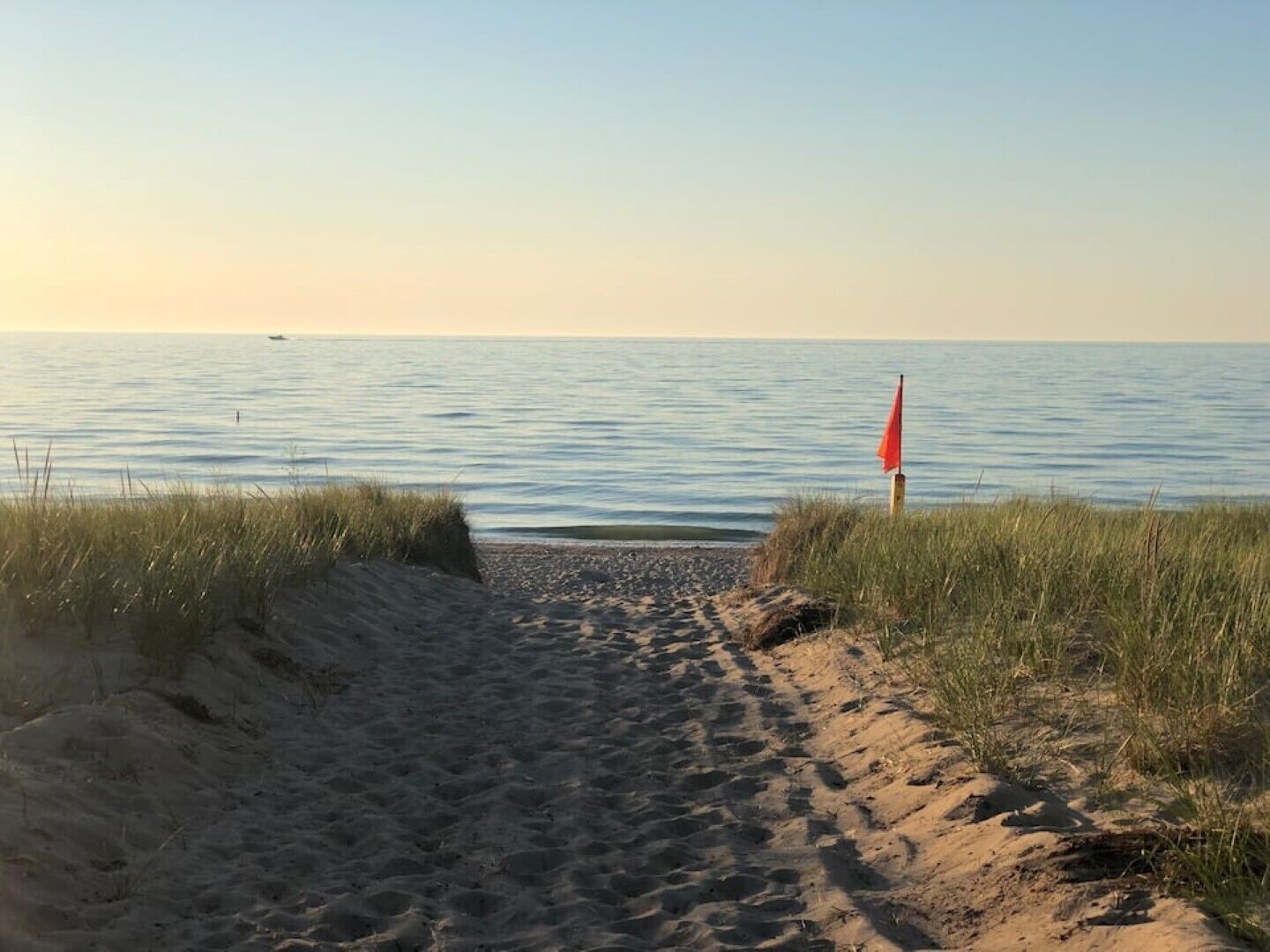 Michigan City Family Friendly Lakehouse Escape