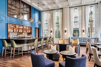 Lounge at The Loutrel