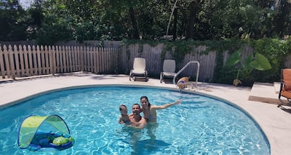 Family fun pool house with game room