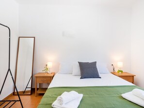 3 Schlafzimmer, Bügeleisen/Bügelbrett, Internetzugang, Bettwäsche