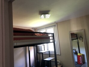 3 camere, Wi-Fi, lenzuola