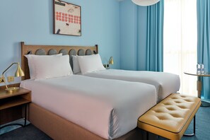 Room, 2 Single Beds, Courtyard View - Hyatt Centric Cambridge (Cambridge)